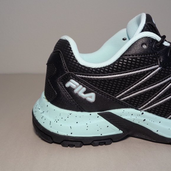 Fila Size 8 M QUADRIX Black / Aqua Trail Sneakers New Women's Shoes - Picture 3 of 16
